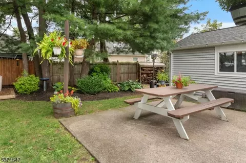 38 Wanaque Ave, Wanaque Boro, NJ 07420 photo 18