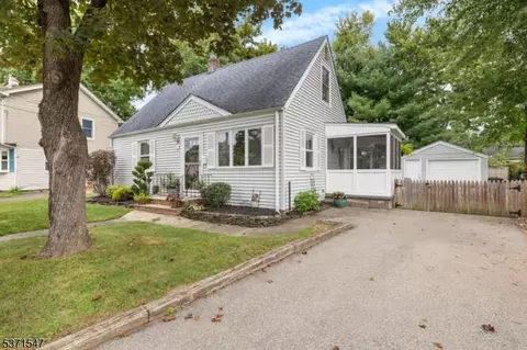 38 Wanaque Ave, Wanaque Boro, NJ 07420 photo 17