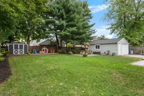 38 Wanaque Ave, Wanaque Boro, NJ 07420 photo 24