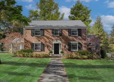 154 Woodland Ave, Summit, NJ 07901
