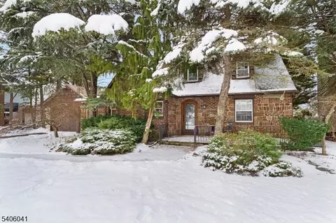 2086 Westfield Ave, Scotch Plains, NJ 07076