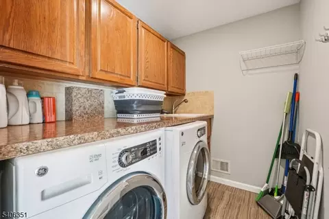 47 Chicopee Dr, Wayne, NJ 07470 photo 19