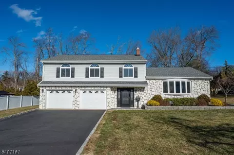 51 Carlisle Rd, Wayne, NJ 07470
