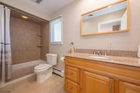 51 Carlisle Rd, Wayne, NJ 07470 photo 18
