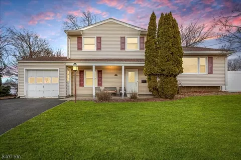 19 Lonsdale Dr, South Plainfield, NJ 07080