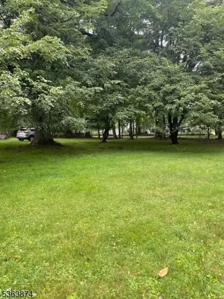270 Elmwynd Dr # -B, City Of Orange Twp, NJ 07050
