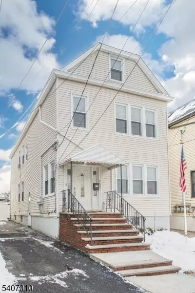 157 Van Riper Ave, Clifton, NJ 07011