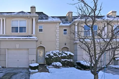 8015 Brittany Dr, Wayne, NJ 07470