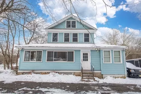 573 Wyckoff Ave, Mahwah, NJ 07430