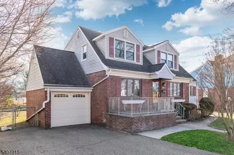 27-10 Urban Pl, Fair Lawn, NJ 07410