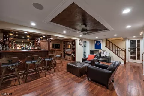 18 Vermont Dr, Paramus, NJ 07652 photo 30
