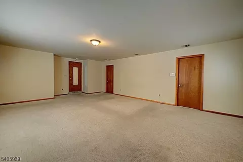 1316 Alps Rd, Wayne, NJ 07470 photo 21