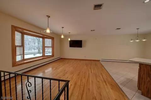 1316 Alps Rd, Wayne, NJ 07470 photo 6