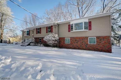 1316 Alps Rd, Wayne, NJ 07470 photo 2