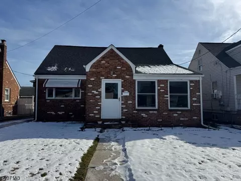 1632 Essex Ave, Linden, NJ 07036
