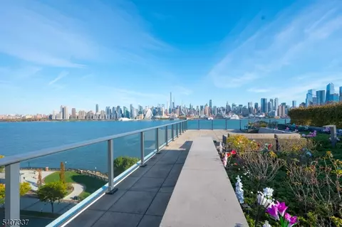 1200 Avenue At Port Imperial #705, Weehawken, NJ 07086