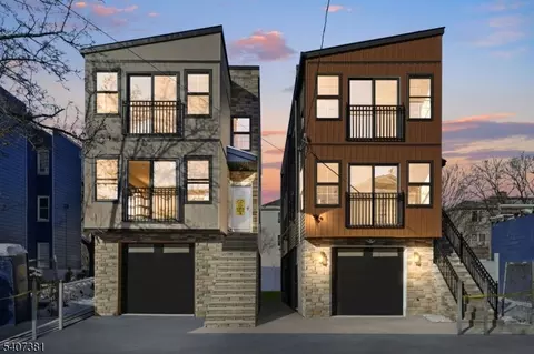 747 S 11th St, Newark, NJ 07103
