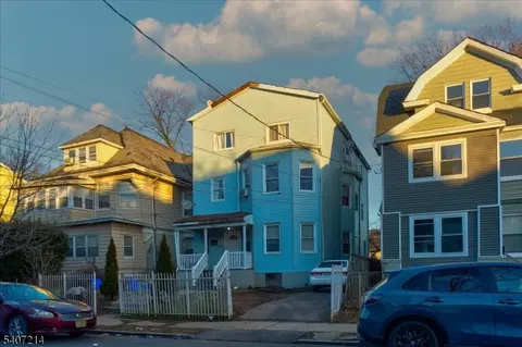 756 S 10th St, Newark, NJ 07108