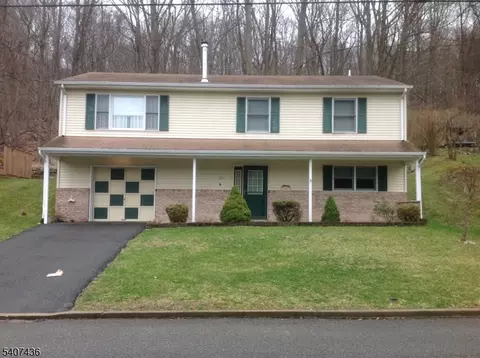 170 Park Heights Ave, Dover, NJ 07801