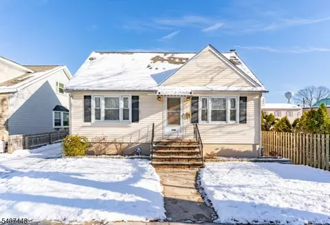 1011 Adams Ave, Union, NJ 07083