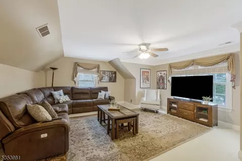 45 Butternut Ln, Basking Ridge, NJ 07920 photo 31
