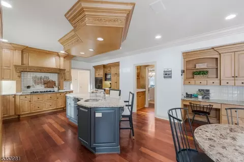 45 Butternut Ln, Basking Ridge, NJ 07920 photo 14
