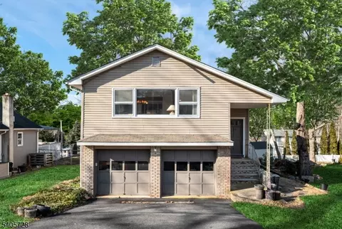 517 Vail Rd, Landing, NJ 07850