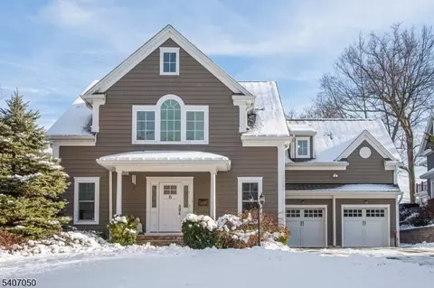 8 Madison Ave, Montclair, NJ 07042