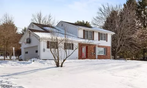 193 Asbury West Portal Rd, Asbury, NJ 08802
