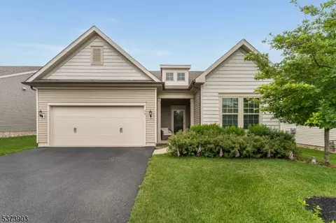 29 Bressler Rd, Flemington, NJ 08822