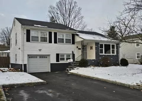 155 Netherwood Ave, North Plainfield, NJ 07062