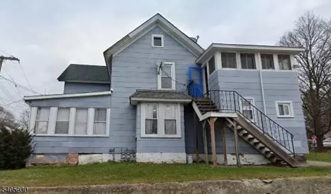 36 E Main St, Sussex Boro, NJ 07461