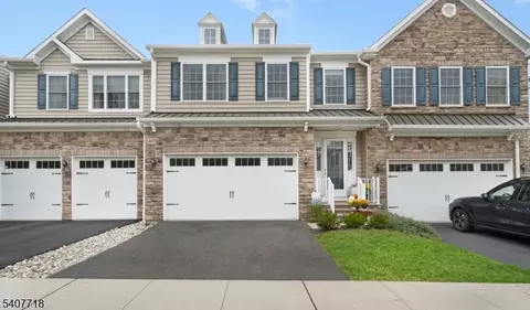 3 Fillmore Dr, Morristown, NJ 07960
