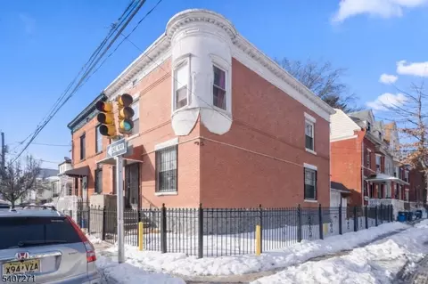 238 N 6th St, Newark, NJ 07107