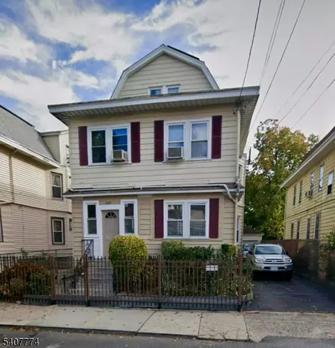 445 E 32nd St, Paterson, NJ 07504