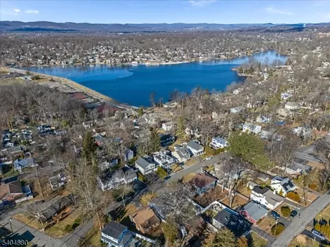14 Oneida Trl, Wayne, NJ 07470 photo 34
