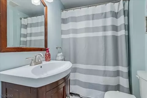 14 Oneida Trl, Wayne, NJ 07470 photo 16