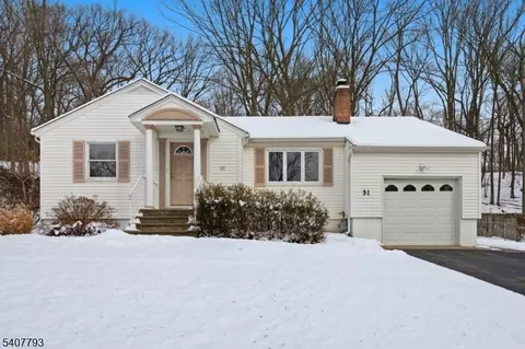 51 Linwood Ave, Dover, NJ 07801