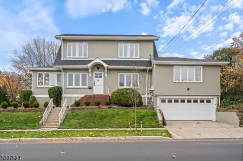 74 Kipp Ave, Hasbrouck Heights, NJ 07604