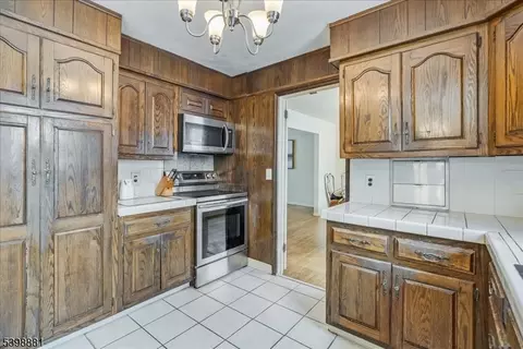 14 Skylark Rd, Springfield, NJ 07081 photo 8