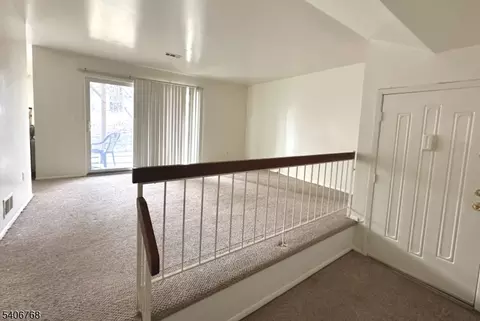 409 Spruce Hills Dr #409, Glen Gardner, NJ 08826