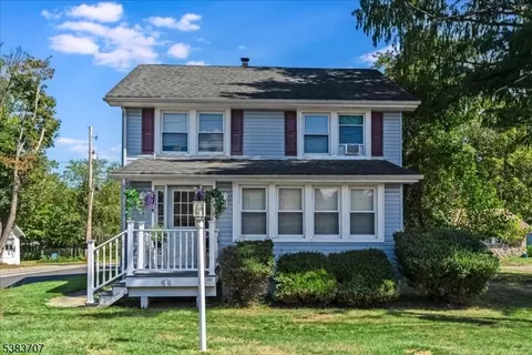 8 John St, Montville Twp, NJ 07058