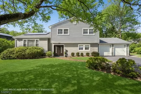 6 Connel Dr, West Orange, NJ 07052