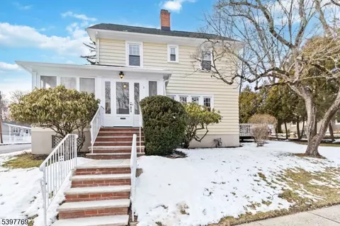 2 Longview Ter, Morristown, NJ 07960