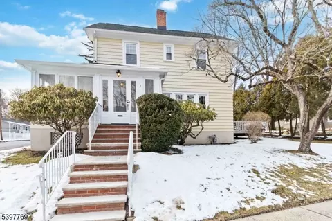 2 Longview Ter, Morristown, NJ 07960