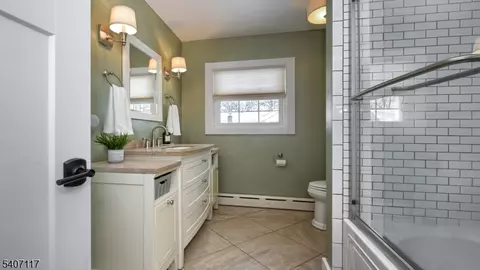 174 Hillcrest Dr, Wayne, NJ 07470 photo 19