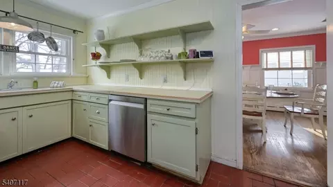 174 Hillcrest Dr, Wayne, NJ 07470 photo 9