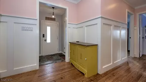 174 Hillcrest Dr, Wayne, NJ 07470 photo 3