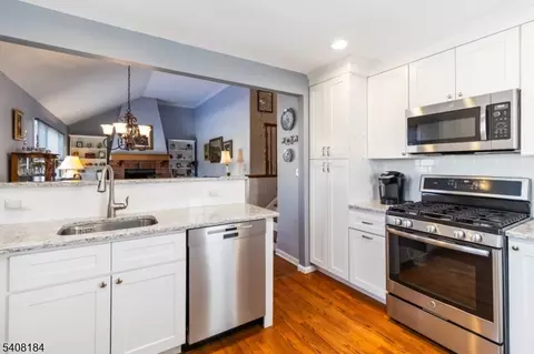 515 Herrick Dr, Dover, NJ 07801 photo 14