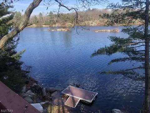 6 Jans Way, Byram Twp, NJ 07821